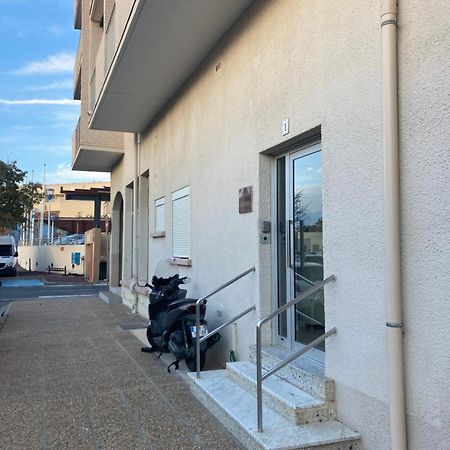 Superbe Studio A Canet En Roussillon Proche De La Plage Exteriör bild