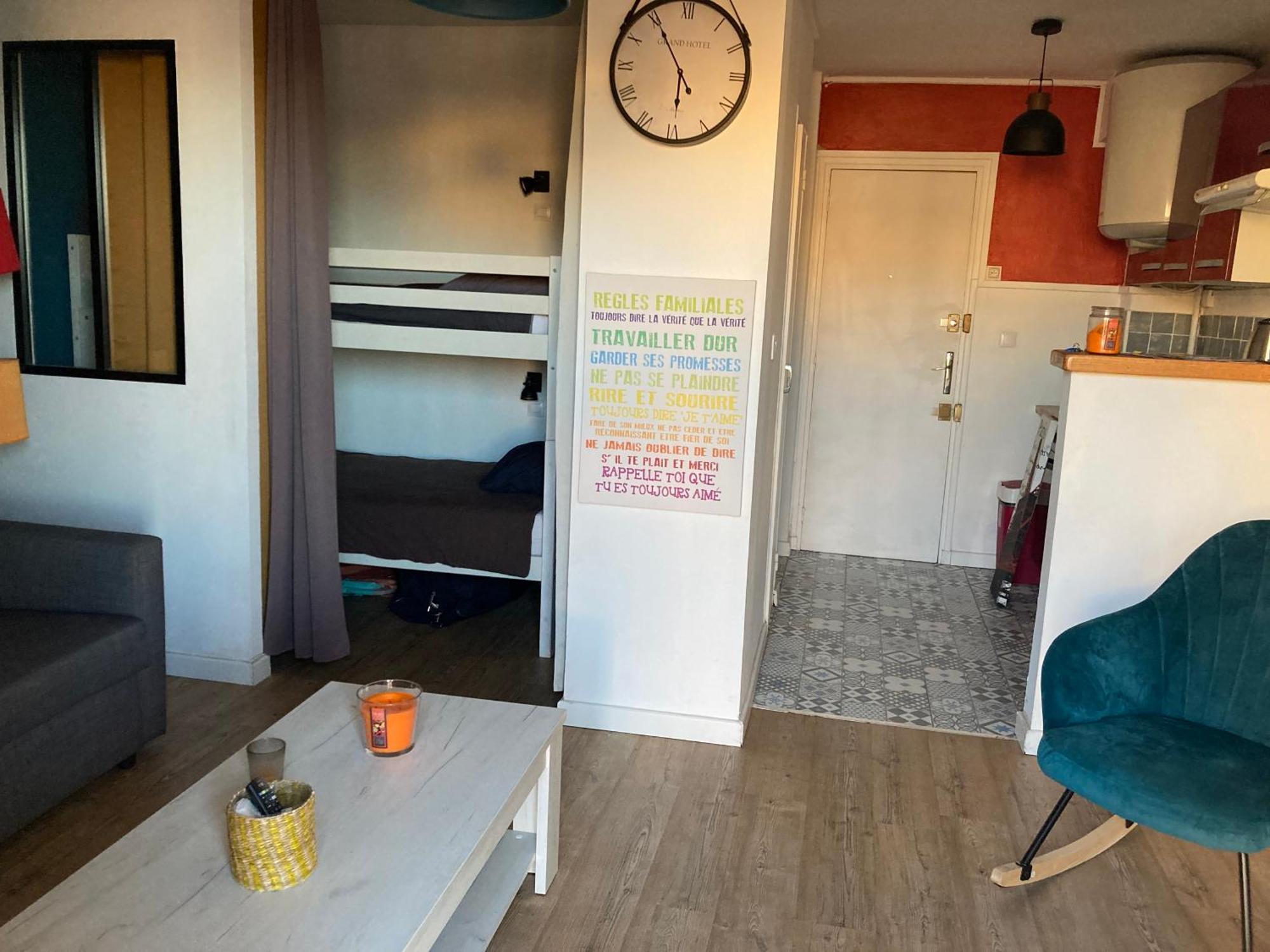 Superbe Studio A Canet En Roussillon Proche De La Plage Exteriör bild